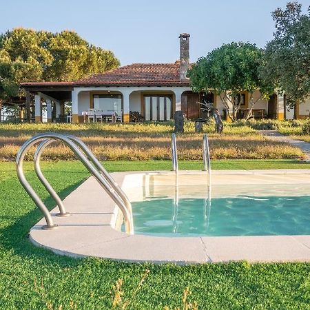 Eco-Lodge En La Reserva Privada Campanarios De Azaba - Proyecto De Conservacion Espeja Eksteriør billede