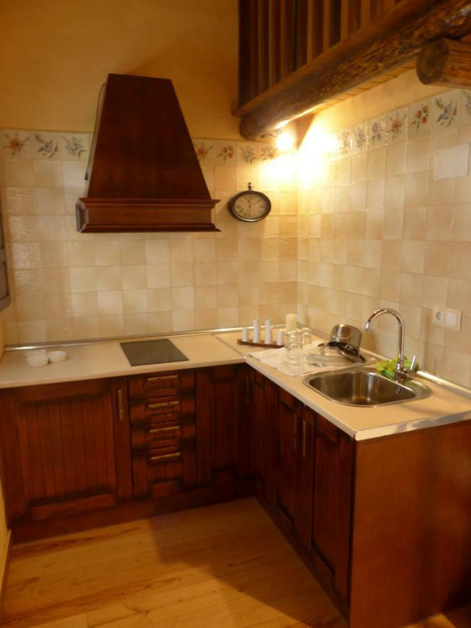 Eco-Lodge En La Reserva Privada Campanarios De Azaba - Proyecto De Conservacion Espeja Eksteriør billede